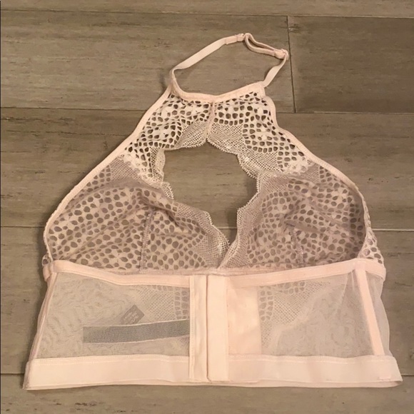 VS High Neck Bralette​ - Picture 7 of 11